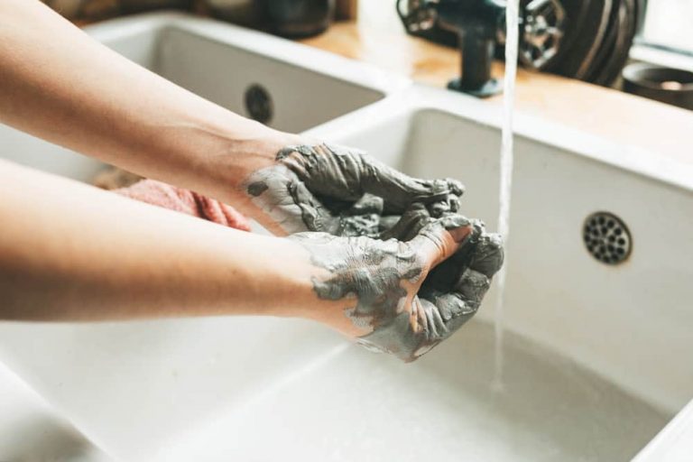 Fireclay Vs Cast Iron Sink What Is The Difference