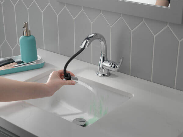 The Benefits Of Bathroom Sink Faucet With Pull-Out Sprayer - Blog - 1