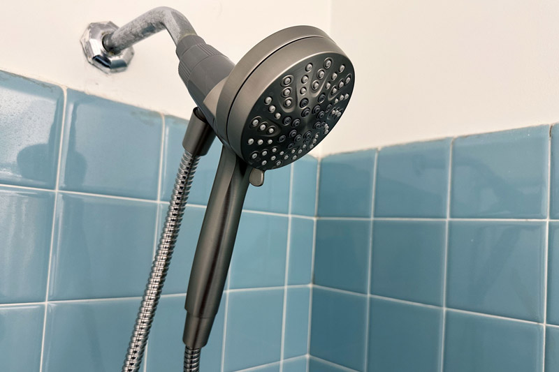 Low Pressure vs High Pressure Shower Heads: Which is Better - Blog - 1