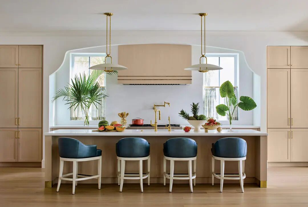 Palm City villa interior with balanced style and lively color palette